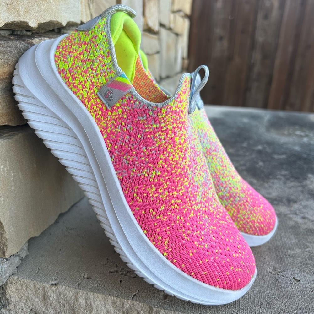 Skechers Kids Neon Pink and Yellow Ultra Flex Sneakers Sz-2.    I
